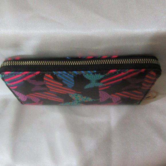 New Boutique Ladies Wallets any 2 For $30.00 - Picture 2 of 9
